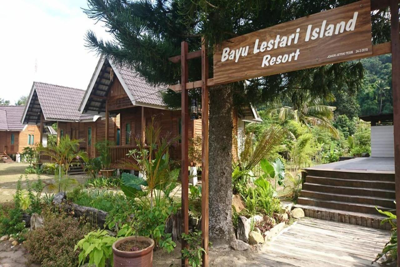 Bayu Lestari Island Resort เมอร์ซิง ภายนอก รูปภาพ