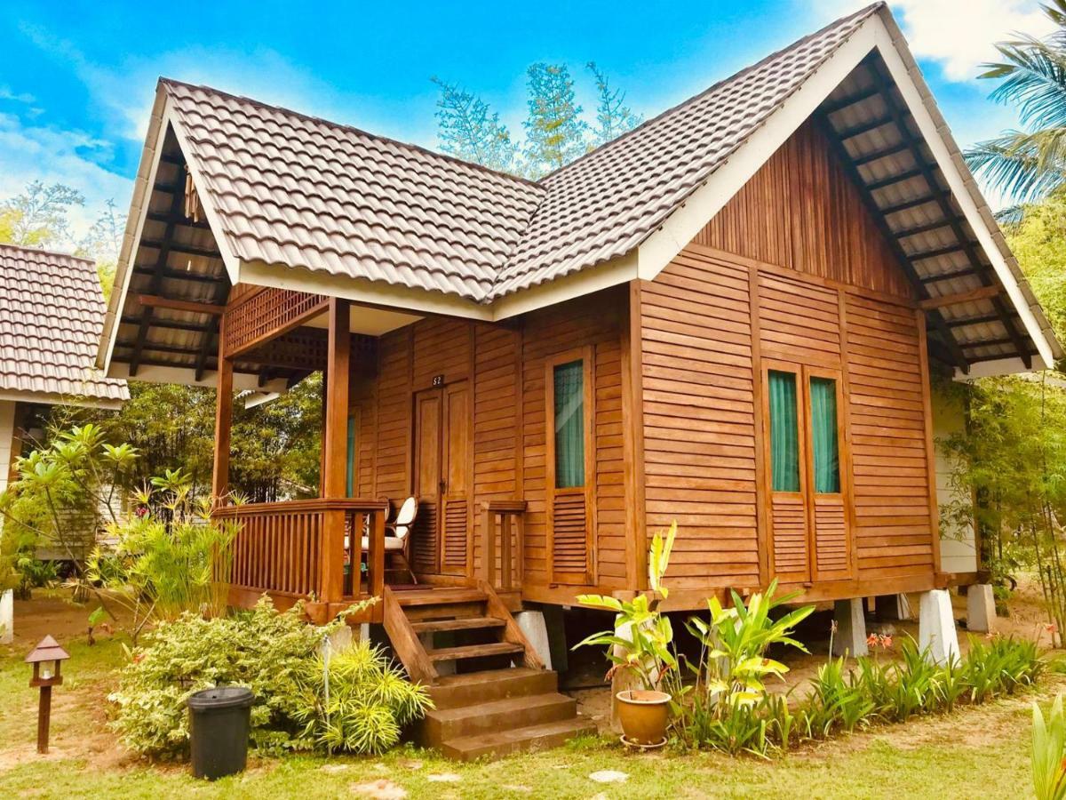 Bayu Lestari Island Resort เมอร์ซิง ภายนอก รูปภาพ